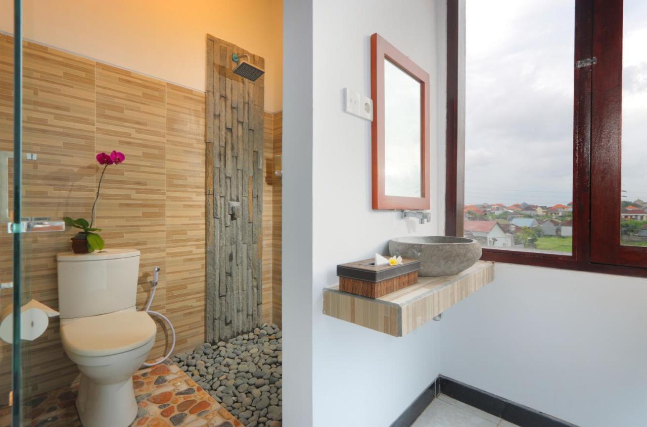 Valomia Guest House Denpasar Eksteriør billede