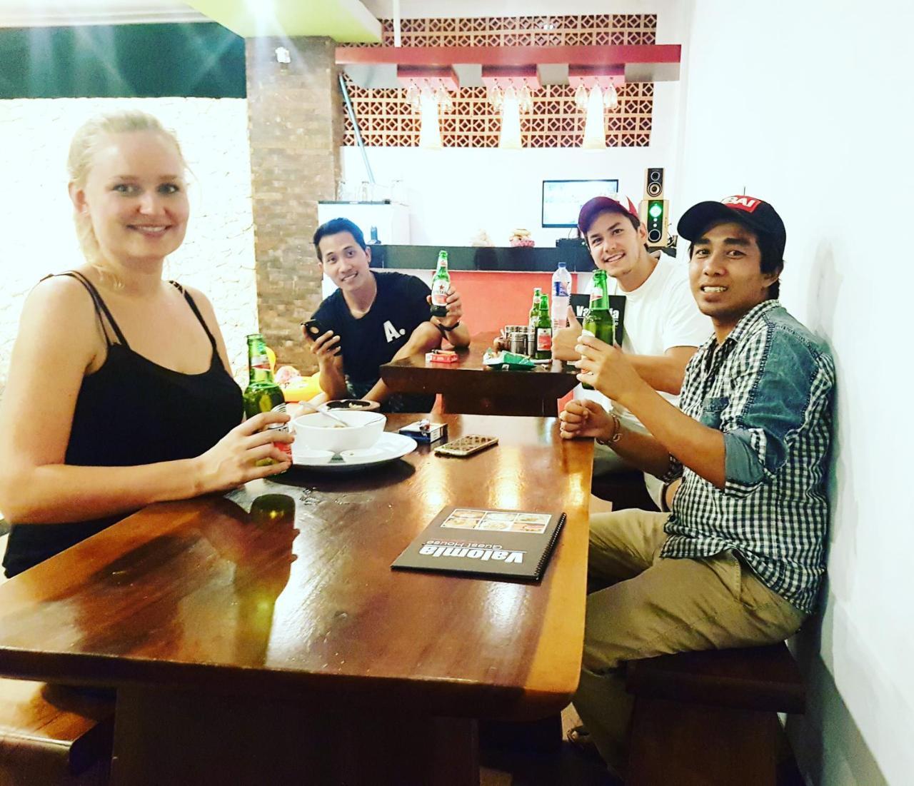Valomia Guest House Denpasar Eksteriør billede